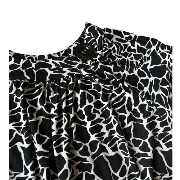 Susan Lawrence Black & White Abstract Print Blouse - Picture 6 of 6